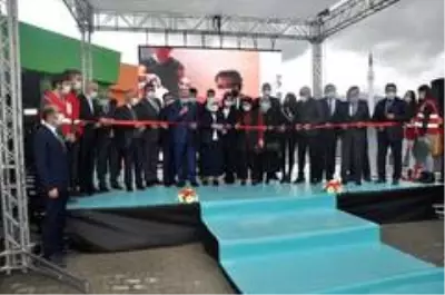 Binali Yıldırım Afyonkarahisar'da anaokulu açılışına katıldı Binali Yıldırım Afyonkarahisar'da anaokulu açılışına katıldı