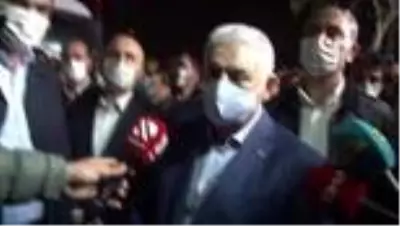 Binali Yıldırım: 'Az önce Çevre Şehircilik bakanımız en son sayıyı 522 olarak açıkladı. Tabi bu her an değişiyor' Binali Yıldırım: 'Az önce Çevre Şehircilik bakanımız en son sayıyı 522 olarak açıkladı. Tabi bu her an değişiyor'