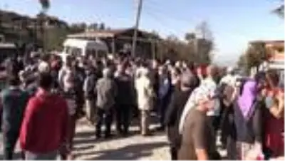 CHP heyeti, maden arama sahalarında incelemelerde bulundu CHP heyeti, maden arama sahalarında incelemelerde bulundu