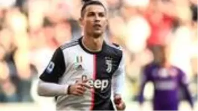 Cristiano Ronaldo'nun koronavirüs testi negatife döndü Cristiano Ronaldo'nun koronavirüs testi negatife döndü