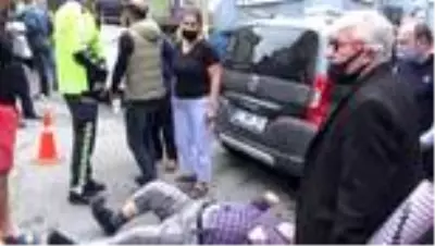 Cuma Namazı'ndan dönen yaşlı adama otomobil çarptı