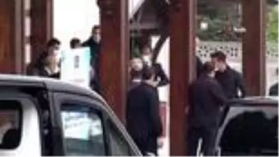 Cumhurbaşkanı Erdoğan Cuma namazını Kerem Aydınlar Camii'nde kıldı Cumhurbaşkanı Erdoğan Cuma namazını Kerem Aydınlar Camii'nde kıldı
