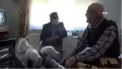 Cumhuriyetle yaşıt olan Mehmet Dede, Cumhuriyetin ilk yıllarını anlattı Cumhuriyetle yaşıt olan Mehmet Dede, Cumhuriyetin ilk yıllarını anlattı