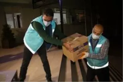 Deprem bölgesi Elazığ'dan İzmir'e yardım Deprem bölgesi Elazığ'dan İzmir'e yardım