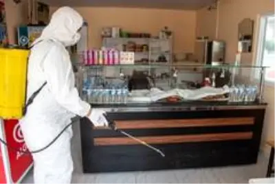 Erenler'de okul kantinlerinde dezenfekte ve denetim çalışmaları sürüyor Erenler'de okul kantinlerinde dezenfekte ve denetim çalışmaları sürüyor