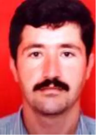 Son Dakika | Eşinin ölüm haberini alıp olay yerine gelen kadın gözyaşlarına boğuldu Son Dakika | Eşinin ölüm haberini alıp olay yerine gelen kadın gözyaşlarına boğuldu