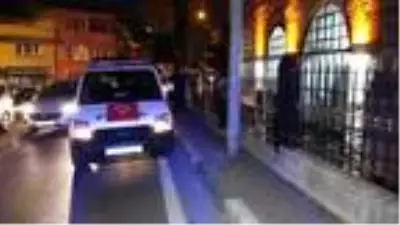 Sokakta karşılaştığı eski eşi konuşmak istemeyince, not bırakıp camide kendini astı Sokakta karşılaştığı eski eşi konuşmak istemeyince, not bırakıp camide kendini astı