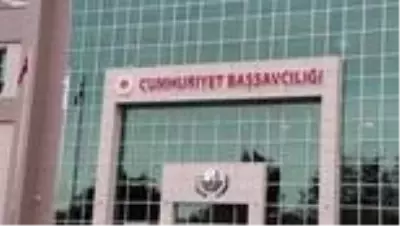 FETÖ'nün ceza infaz kurumlarındaki yapılanmasına yönelik operasyonda yakalanan 23 zanlı adliyede FETÖ'nün ceza infaz kurumlarındaki yapılanmasına yönelik operasyonda yakalanan 23 zanlı adliyede