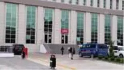 FETÖ'nün ceza infaz kurumlarındaki yapılanmasına yönelik operasyonda yakalanan 23 zanlı adliyede FETÖ'nün ceza infaz kurumlarındaki yapılanmasına yönelik operasyonda yakalanan 23 zanlı adliyede