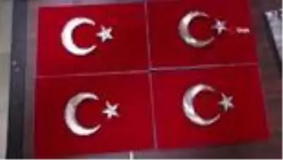 Filografi sanatı ile şaheserler ortaya çıkartıyor Filografi sanatı ile şaheserler ortaya çıkartıyor