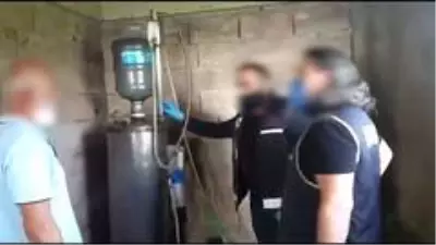 Giresun'da bin 60 litre sahte içki daha ele geçirildi Giresun'da bin 60 litre sahte içki daha ele geçirildi