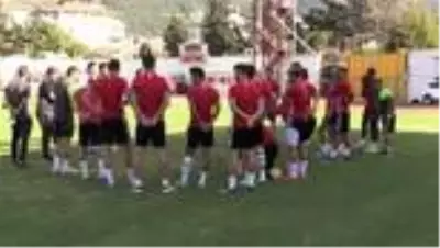 Hatayspor, Kovid-19 vakalarını atlatıp lige odaklanmak istiyor Hatayspor, Kovid-19 vakalarını atlatıp lige odaklanmak istiyor