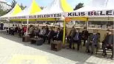 Hayırsever aile tarafından yaptırılan Hatice ve Mehmet Döğme İlkokulu törenle açıldı Hayırsever aile tarafından yaptırılan Hatice ve Mehmet Döğme İlkokulu törenle açıldı
