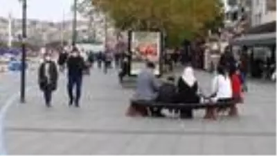 İzmir'deki deprem Çanakkale'de de hissedildi İzmir'deki deprem Çanakkale'de de hissedildi