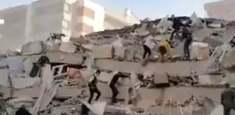 İzmir i sallayan depremde bazı binalar yıkıldı! Gelen ...