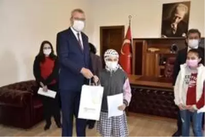 Karacabey'de Cumhuriyet Bayramı coşkusu Karacabey'de Cumhuriyet Bayramı coşkusu