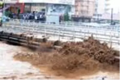 Karadeniz için ürküten iklim değişikliği uyarısı: Sel ve heyelanlar artacak Karadeniz için ürküten iklim değişikliği uyarısı: Sel ve heyelanlar artacak