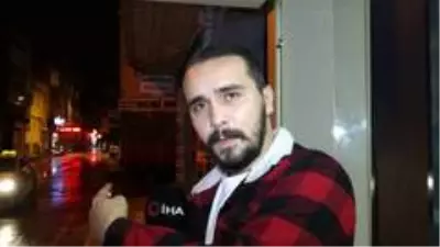 Kontrolden çıkan kamyonet yolda yürüyen genci böyle ezdi Kontrolden çıkan kamyonet yolda yürüyen genci böyle ezdi