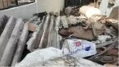 Küçükçekmece'de komşuların çatı malzemesi kavgası Küçükçekmece'de komşuların çatı malzemesi kavgası