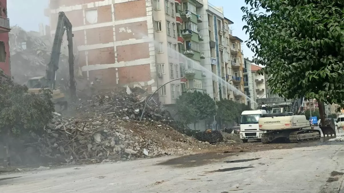 Malatya�da bin 928 hasarlı evin yıkımı gerçekleşti Haberler