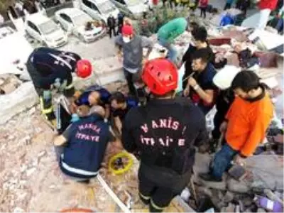 Son dakika haber: Manisa ekipleri deprem bölgesinde Son dakika haber: Manisa ekipleri deprem bölgesinde