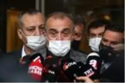Mesut Yılmaz için iş ve siyaset dünyasından isimlerden baş sağlığı ziyareti Mesut Yılmaz için iş ve siyaset dünyasından isimlerden baş sağlığı ziyareti