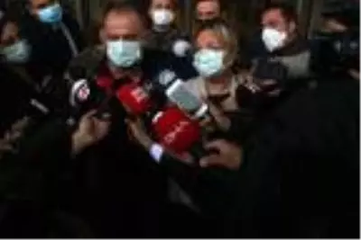 Mesut Yılmaz için iş ve siyaset dünyasından isimlerden baş sağlığı ziyareti Mesut Yılmaz için iş ve siyaset dünyasından isimlerden baş sağlığı ziyareti
