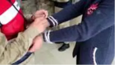 Metropollerde saldırı için eğitilen 5 PKK'lı terörist daha yakalandı (3) Metropollerde saldırı için eğitilen 5 PKK'lı terörist daha yakalandı (3)