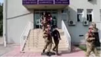 Metropollerde saldırı için eğitilen 5 PKK'lı terörist daha yakalandı (3) Metropollerde saldırı için eğitilen 5 PKK'lı terörist daha yakalandı (3)