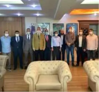 MHP Yeşilhisar İlçe Teşkilatından İl Başkanı Serkan Tok'a hayırlı olsun ziyareti MHP Yeşilhisar İlçe Teşkilatından İl Başkanı Serkan Tok'a hayırlı olsun ziyareti