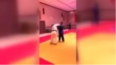 Milli judocu Kayra Sayit: 'Olimpiyatlarda her sıklette madalya alma şansımız yüksek' Milli judocu Kayra Sayit: 'Olimpiyatlarda her sıklette madalya alma şansımız yüksek'