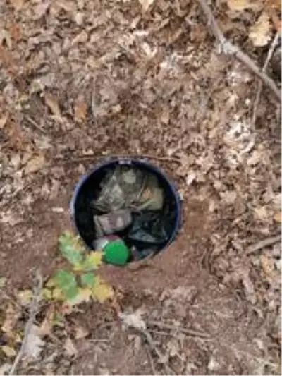 Muş'ta PKK terör örgütüne ait silah ve mühimmat ele geçirildi Muş'ta PKK terör örgütüne ait silah ve mühimmat ele geçirildi