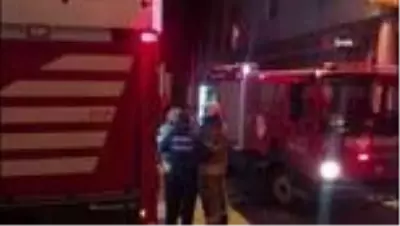 Son dakika! Nargile közünden çıkan yangın çatıyı kullanılmaz hale getirdi Son dakika! Nargile közünden çıkan yangın çatıyı kullanılmaz hale getirdi