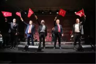Nilüfer'de Cumhuriyet coşkusu Nilüfer'de Cumhuriyet coşkusu