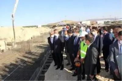 Son dakika haberi... Pandemiye rağmen 104 milyon liralık yatırımın temelleri atıldı Son dakika haberi... Pandemiye rağmen 104 milyon liralık yatırımın temelleri atıldı