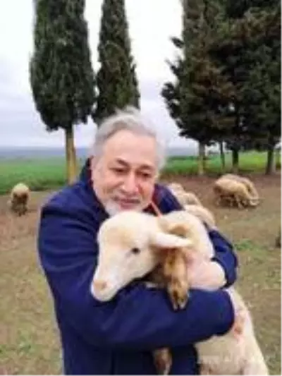 Prof. Dr. Orhan Kural, çiftliğinde kesilen ağaçlar için suç duyurusunda bulundu