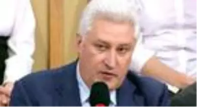 Rus politologdan Ermenistan iddiası: Rus yanlısı subaylara karşı temizlik başladı Rus politologdan Ermenistan iddiası: Rus yanlısı subaylara karşı temizlik başladı