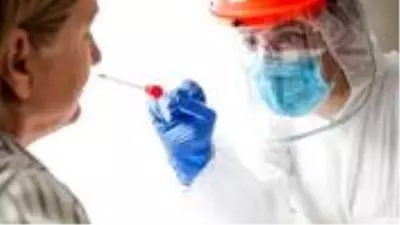 Sağlık Bakanlığı, PCR testini pozitiften negatife çeviren şebeke hakkında yasal işlem başlattı Sağlık Bakanlığı, PCR testini pozitiften negatife çeviren şebeke hakkında yasal işlem başlattı