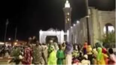 Senegal'de Mevlit Kandili idrak edildi Senegal'de Mevlit Kandili idrak edildi