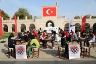 Sporcular Battalgazi'nin tarihi mekanlarında buluştu Sporcular Battalgazi'nin tarihi mekanlarında buluştu