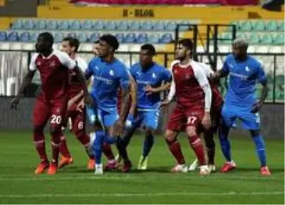 Süper Lig: Fatih Karagümrük: 2 - BB Erzurumspor: 0 (Maç devam ediyor) Süper Lig: Fatih Karagümrük: 2 - BB Erzurumspor: 0 (Maç devam ediyor)