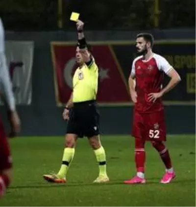 Süper Lig: Fatih Karagümrük: 2 - BB Erzurumspor: 0 (Maç devam ediyor) Süper Lig: Fatih Karagümrük: 2 - BB Erzurumspor: 0 (Maç devam ediyor)