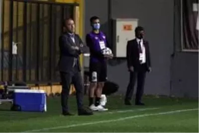 Süper Lig: Fatih Karagümrük: 2 - BB Erzurumspor: 0 (Maç devam ediyor) Süper Lig: Fatih Karagümrük: 2 - BB Erzurumspor: 0 (Maç devam ediyor)