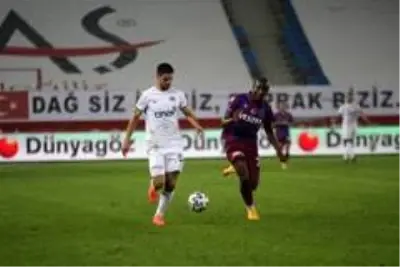 Süper Lig: Trabzonspor: 3 Kasımpaşa: 2 (İlk yarı) Süper Lig: Trabzonspor: 3 Kasımpaşa: 2 (İlk yarı)