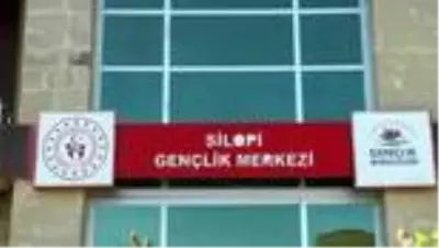 Terörden kurtulan Şırnaklı gençlere piyano, gitar ve şan eğitimi veriliyor Terörden kurtulan Şırnaklı gençlere piyano, gitar ve şan eğitimi veriliyor
