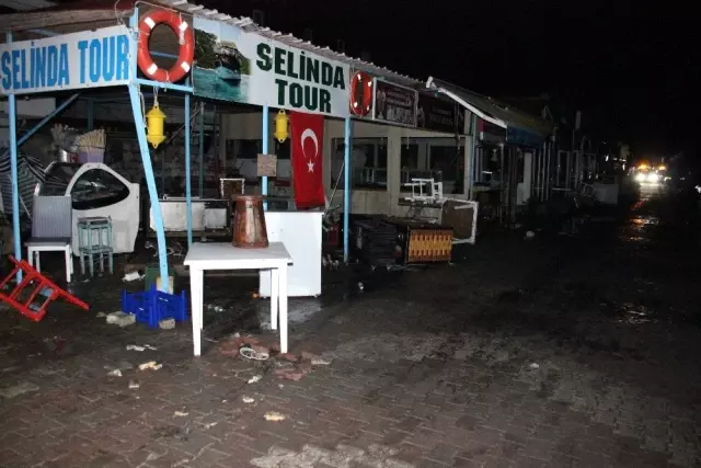 6.6 büyüklüğündeki depremde tsunami Sığacık'ı yerle bir etti 6.6 büyüklüğündeki depremde tsunami Sığacık'ı yerle bir etti