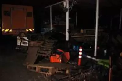 6.6 büyüklüğündeki depremde tsunami Sığacık'ı yerle bir etti 6.6 büyüklüğündeki depremde tsunami Sığacık'ı yerle bir etti