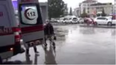 Yağmurdan kaçtı, saklandığı yerde başına kereste düştü Yağmurdan kaçtı, saklandığı yerde başına kereste düştü