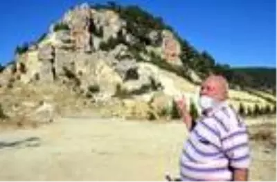 Yeşil aşığı Musa Eroğlu, heyelana karşı önlem istiyor Yeşil aşığı Musa Eroğlu, heyelana karşı önlem istiyor