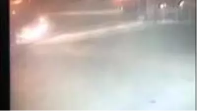 Son dakika haberi | Yolcu otobüsünün devrilmesi güvenlik kamerasına yansıdı Son dakika haberi | Yolcu otobüsünün devrilmesi güvenlik kamerasına yansıdı
